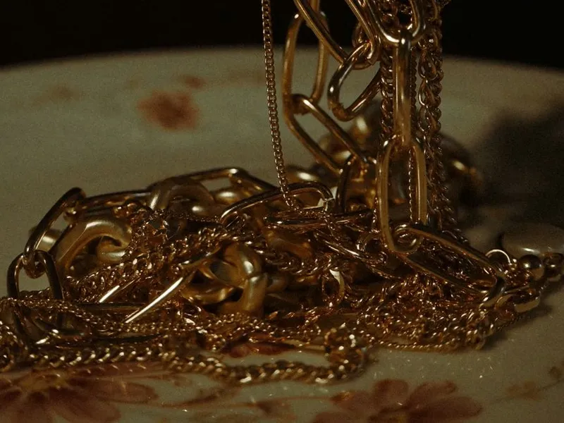 Broken and old gold