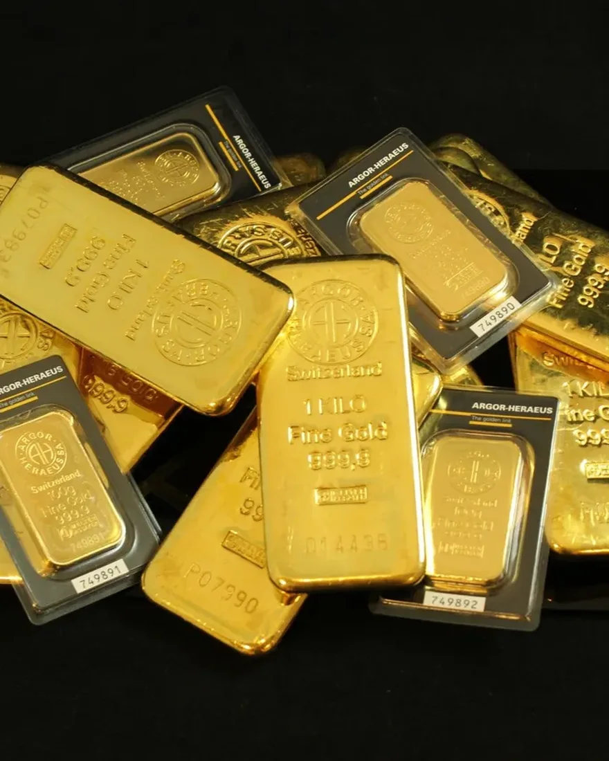 Assorted gold bars